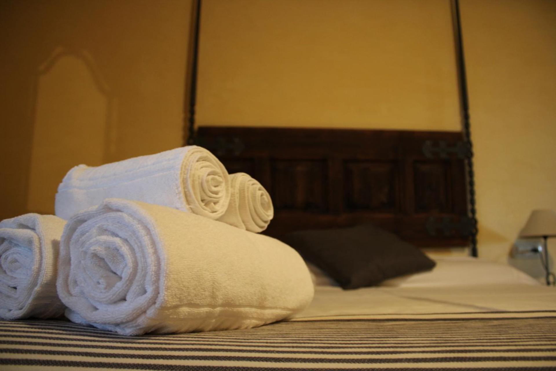 Apartaments Rurals Ai Manyac San Miguel de Cruilles Экстерьер фото